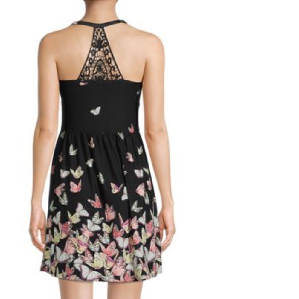 Super Comfy Pastel Butterfly lace back dress‎
